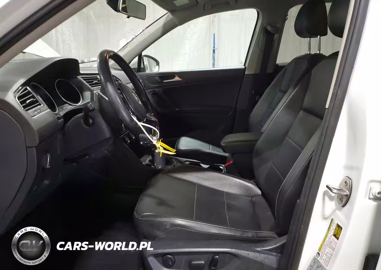 2018 Volkswagen Tiguan Se VIN:3VV2B7AX6JM003802 - 7