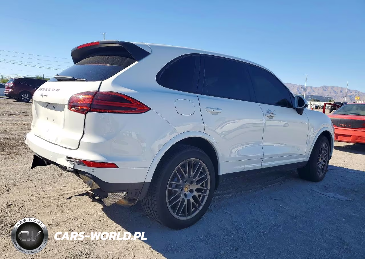2018 Porsche Cayenne VIN:WP1AA2A22JKA02088 - 3