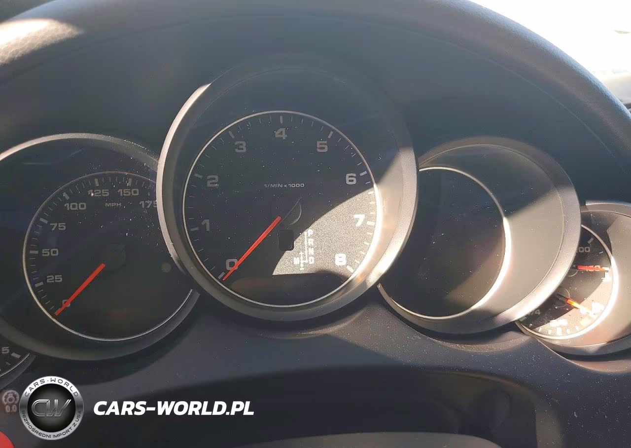 2018 Porsche Cayenne VIN:WP1AA2A22JKA02088 - 9