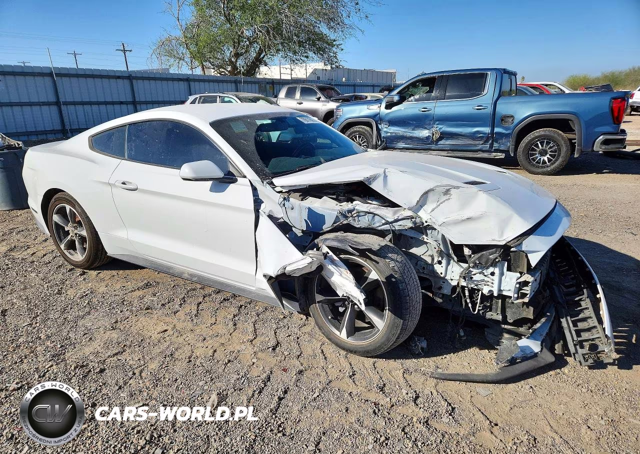 2018 Ford Mustang VIN:1FA6P8TH5J5128489 - 4