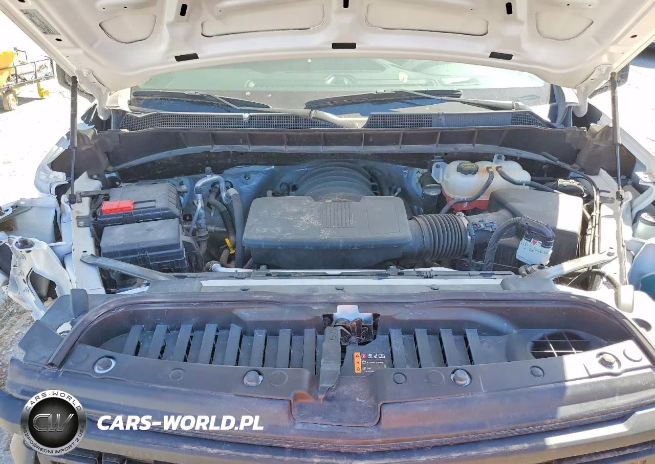 2025 Chevrolet Silverado K1500 VIN:2GCUKAED9S1171365 - 11