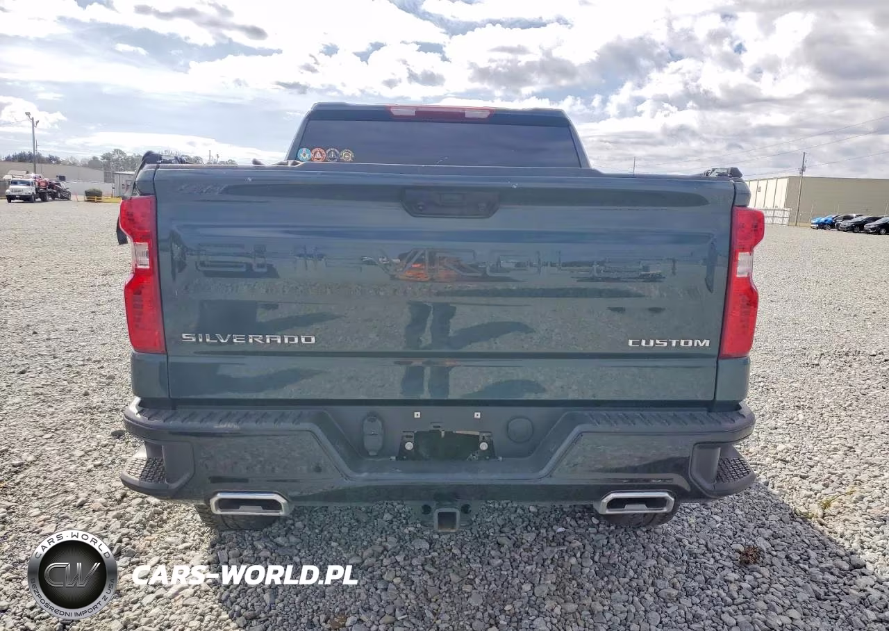 2025 Chevrolet Silverado K1500 Trail Boss Custom VIN:3GCUKCE85SG305441 - 6