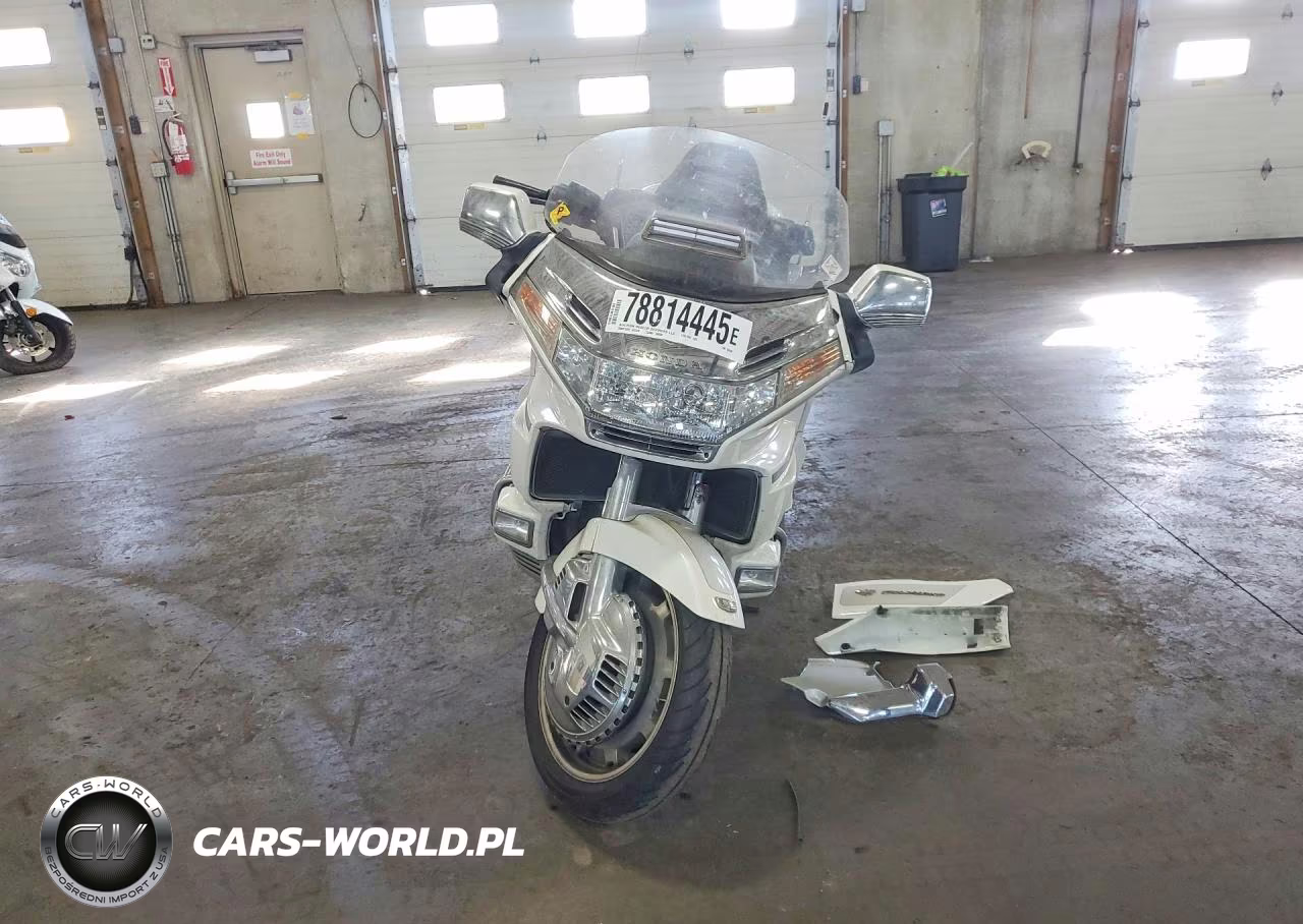 1999 Honda Gl1500 VIN:1HFSC223XXA104556 - 2