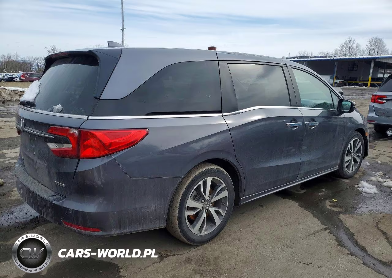 2024 Honda Odyssey Touring VIN:5FNRL6H81RB028951 - 3
