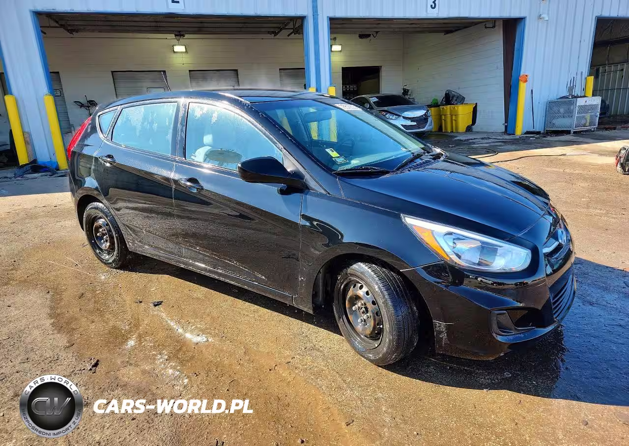 2017 Hyundai Accent Se VIN:KMHCT5AE1HU311898 - 4