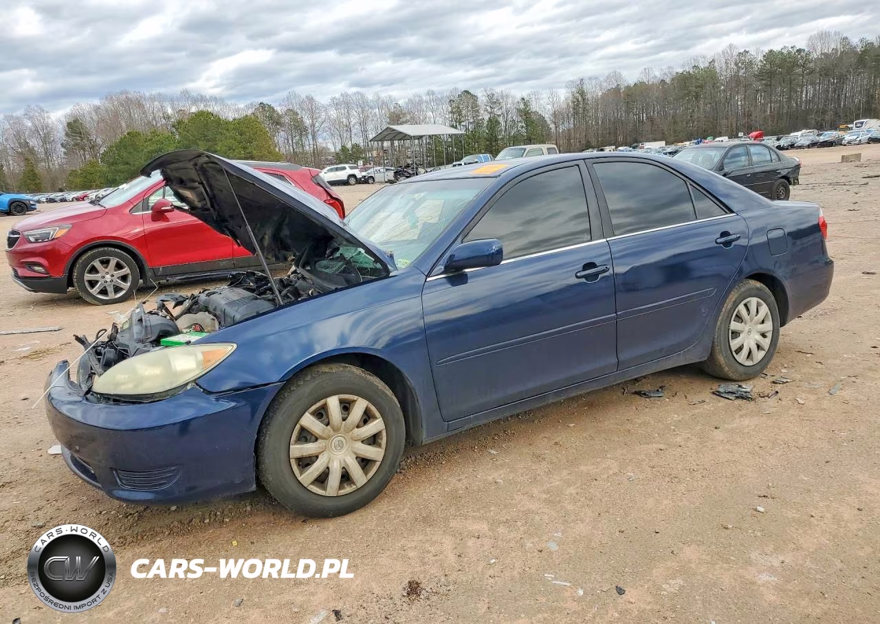2005 Toyota Camry Le