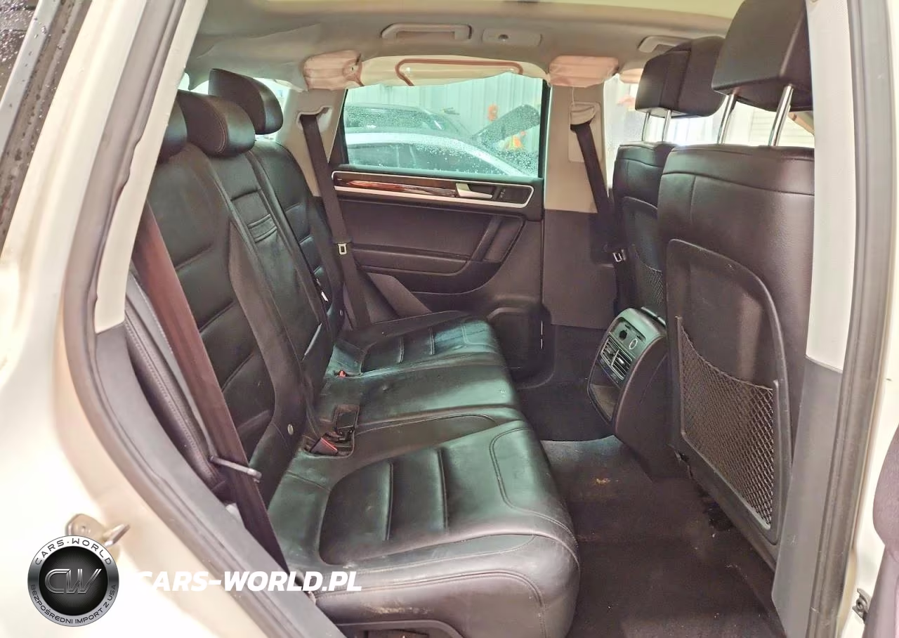 2012 Volkswagen Touareg V6 VIN:WVGFF9BPXCD000345 - 11