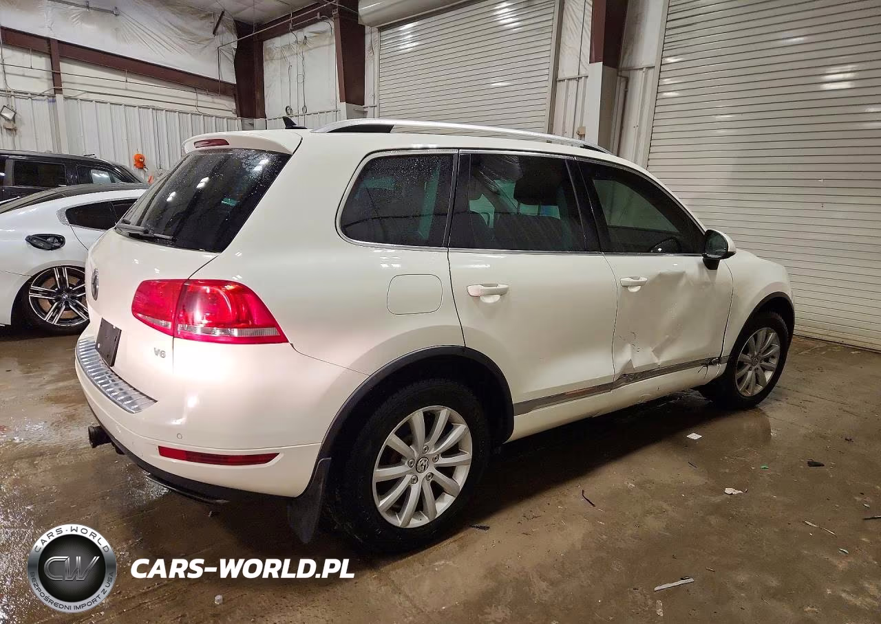 2012 Volkswagen Touareg V6 VIN:WVGFF9BPXCD000345 - 3