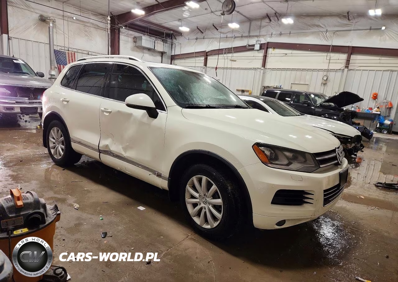 2012 Volkswagen Touareg V6 VIN:WVGFF9BPXCD000345 - 4