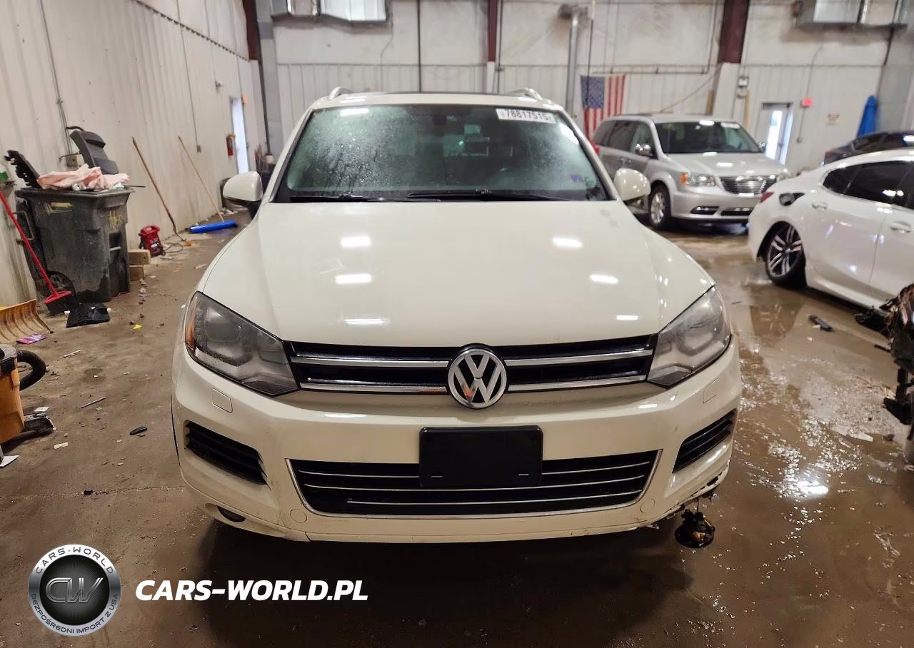 2012 Volkswagen Touareg V6 VIN:WVGFF9BPXCD000345 - 5
