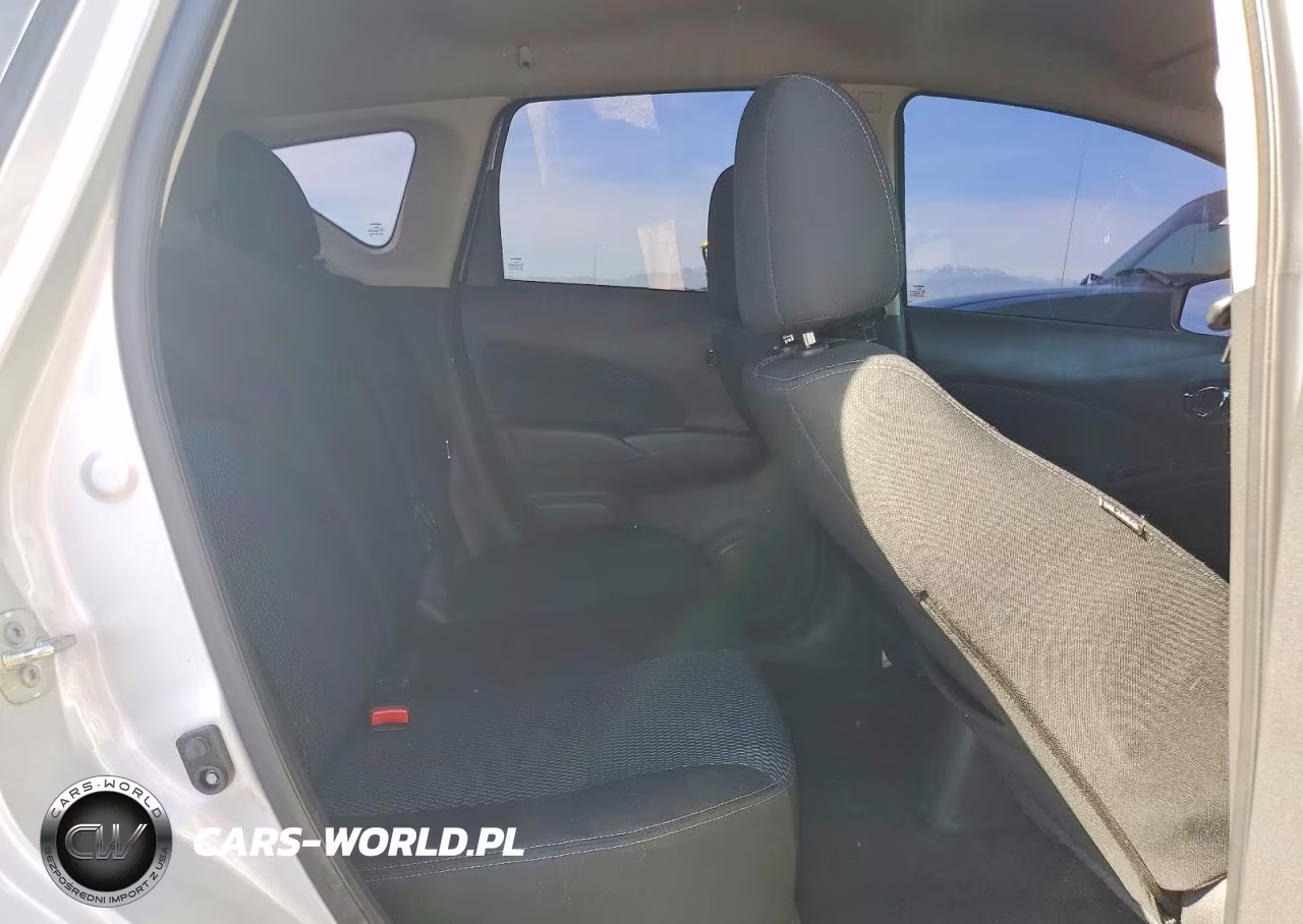 2018 Nissan Versa Note Sv VIN:3N1CE2CP8JL354861 - 10