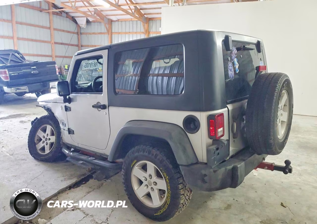 2008 Jeep Wrangler X VIN:1J4FA24128L557924 - 2