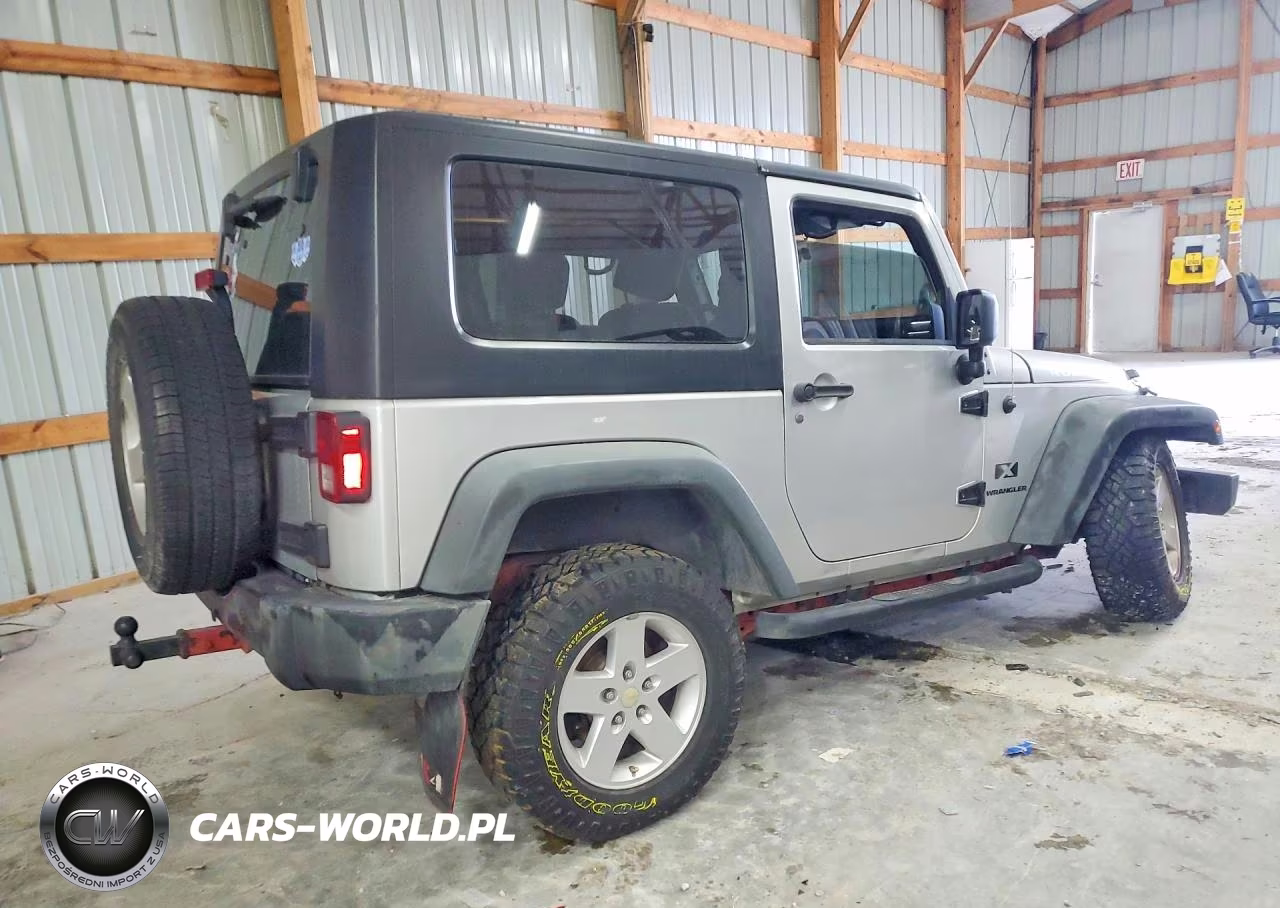 2008 Jeep Wrangler X VIN:1J4FA24128L557924 - 3