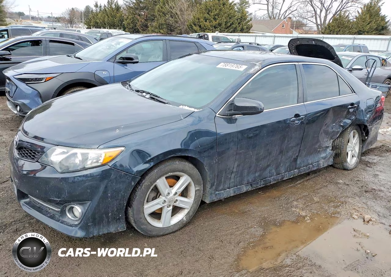 2014 Toyota Camry Se – zdjęcie 1 z 12