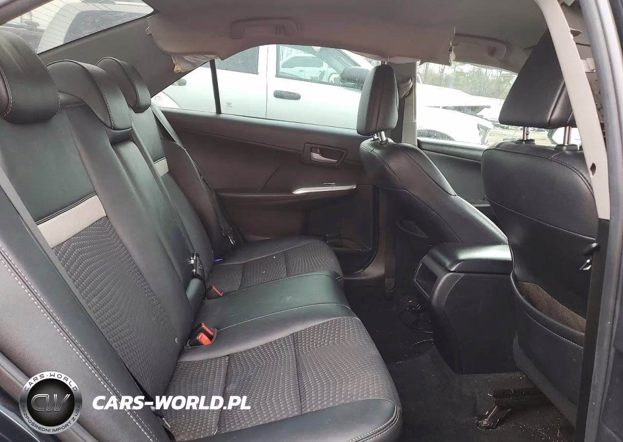 2014 Toyota Camry Se VIN:4T1BF1FK2EU321040 - 10