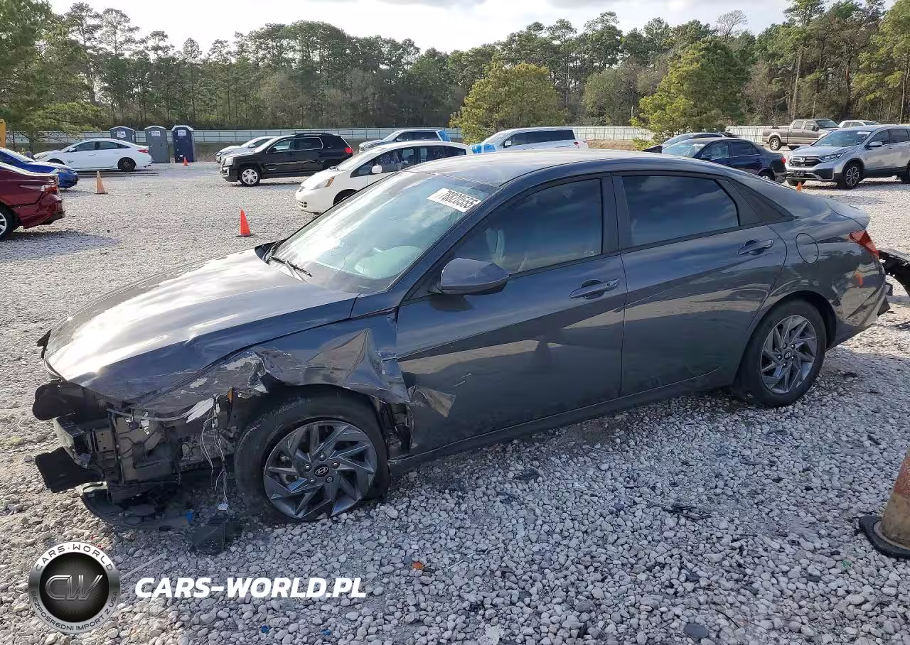 2024 Hyundai Elantra Sel – zdjęcie 1 z 13