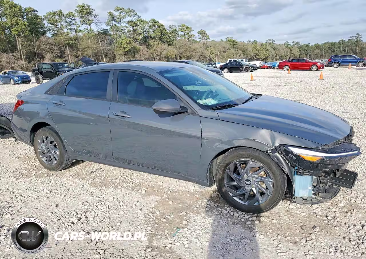 2024 Hyundai Elantra Sel VIN:KMHLM4DG0RU728449 - 4
