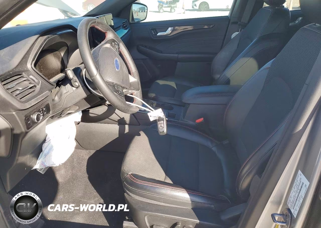 2023 Ford Escape St Line VIN:1FMCU0MN0PUA71754 - 7
