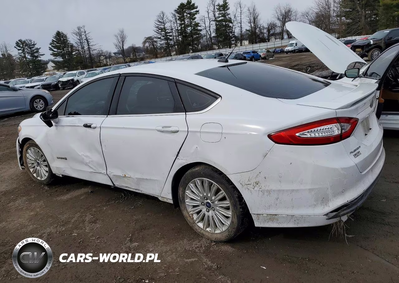 2016 Ford Fusion Se Hybrid VIN:3FA6P0LU0GR351589 - 2