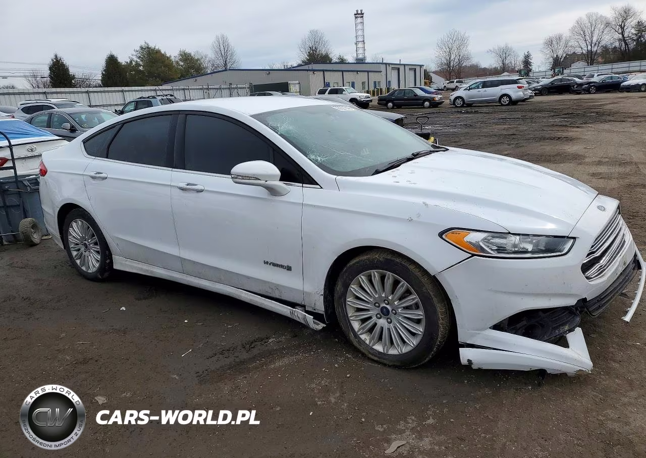 2016 Ford Fusion Se Hybrid VIN:3FA6P0LU0GR351589 - 4