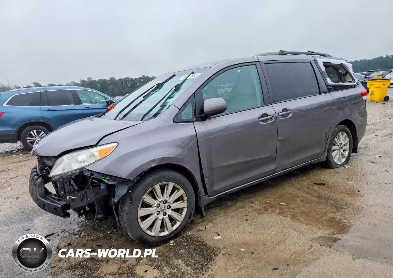 2011 Toyota Sienna Xle 7-Passenger