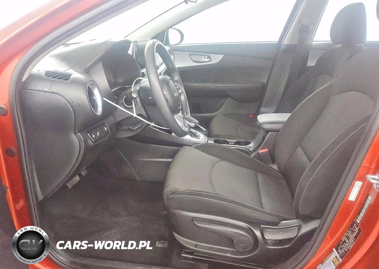 2023 Kia Forte Lxs VIN:3KPF24ADXPE597673 - 7