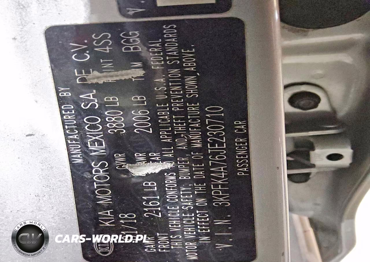 2018 Kia Forte Lx VIN:3KPFK4A76JE230710 - 12