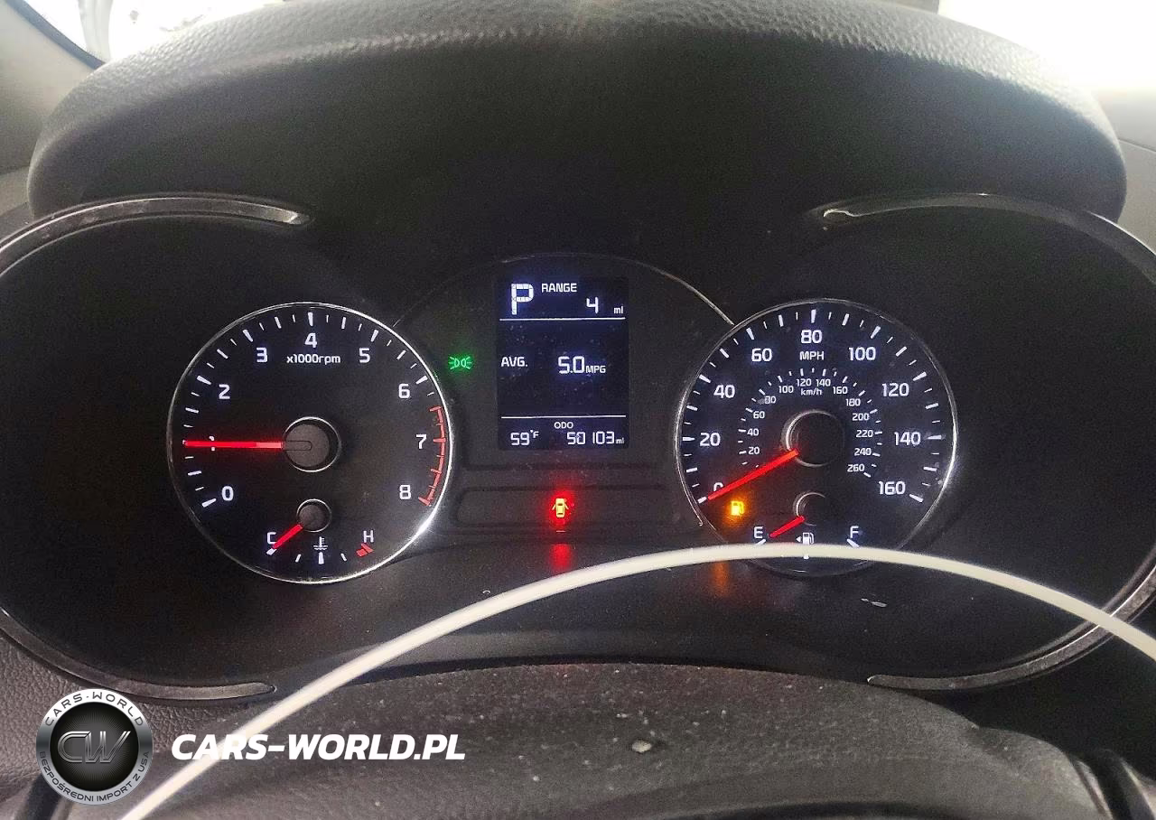 2018 Kia Forte Lx VIN:3KPFK4A76JE230710 - 9