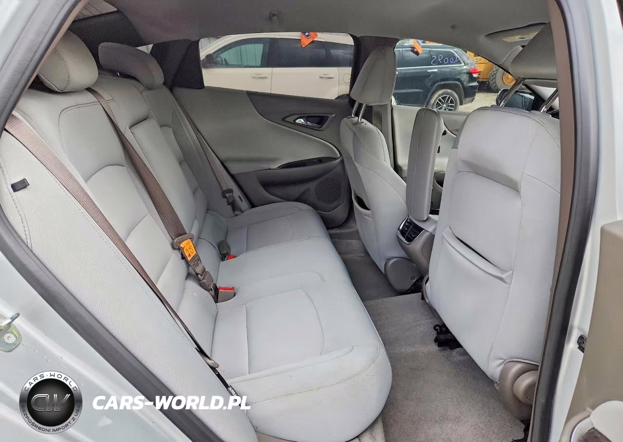 2018 Chevrolet Malibu Lt VIN:1G1ZD5ST3JF118602 - 10
