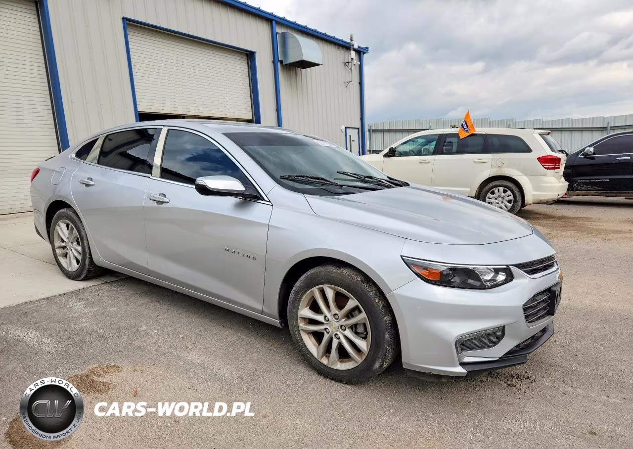 2018 Chevrolet Malibu Lt VIN:1G1ZD5ST3JF118602 - 4