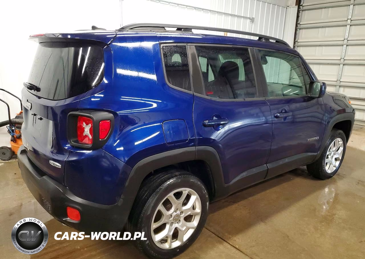 2017 Jeep Renegade Latitude VIN:ZACCJBBB3HPG63394 - 3