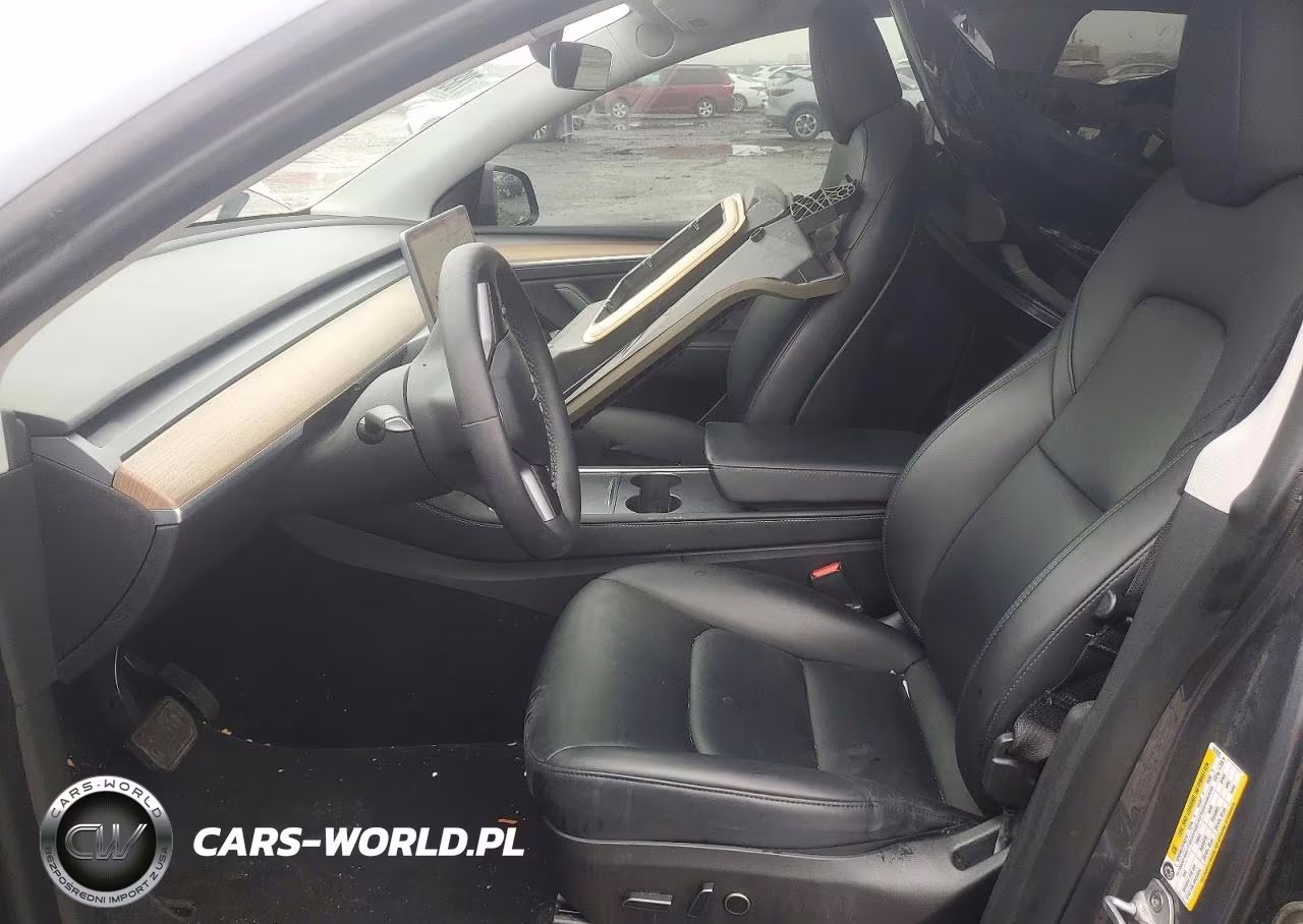 2023 Tesla Model Y VIN:7SAYGDEE7PA025239 - 7