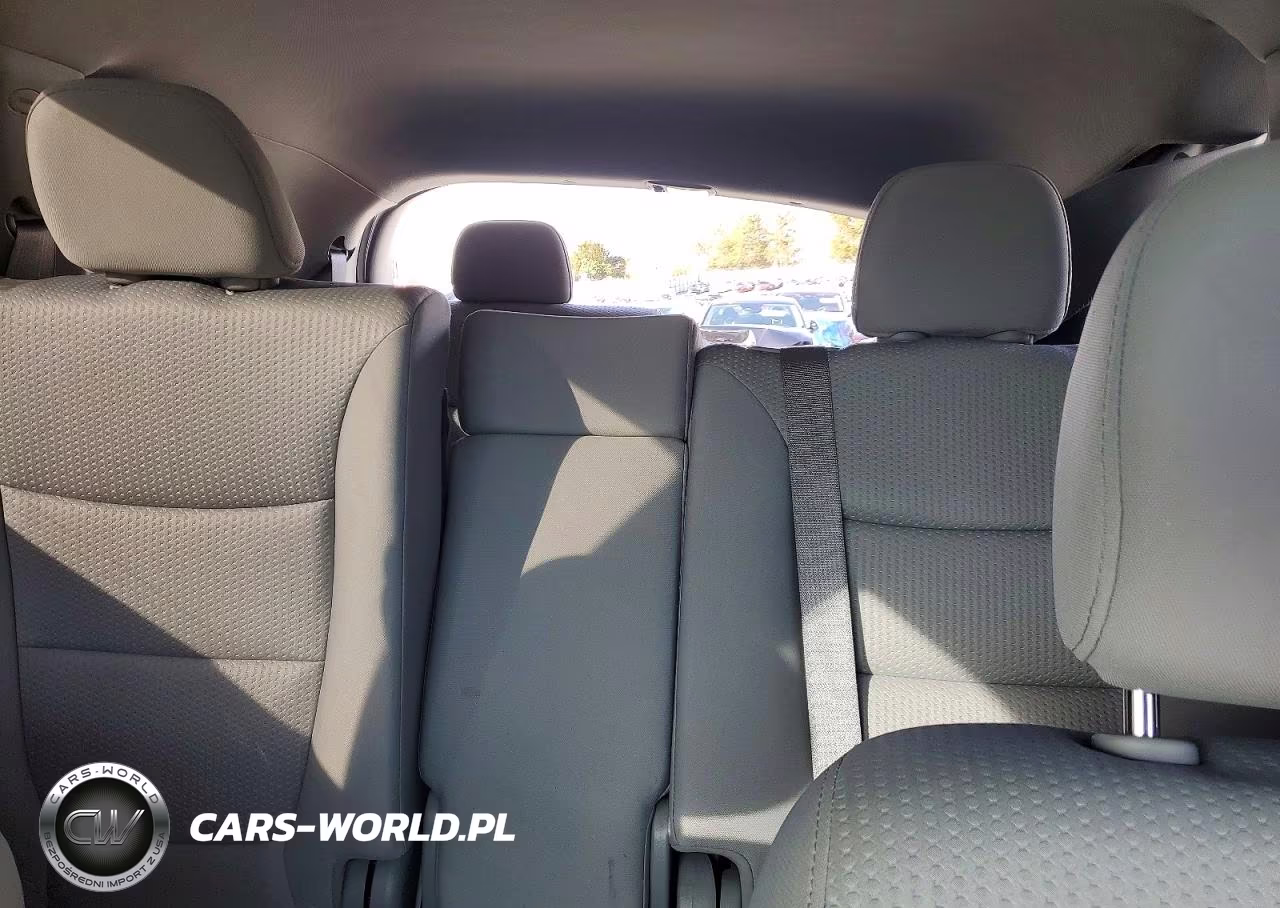 2012 Kia Sorento Lx VIN:5XYKTDA2XCG287613 - 10