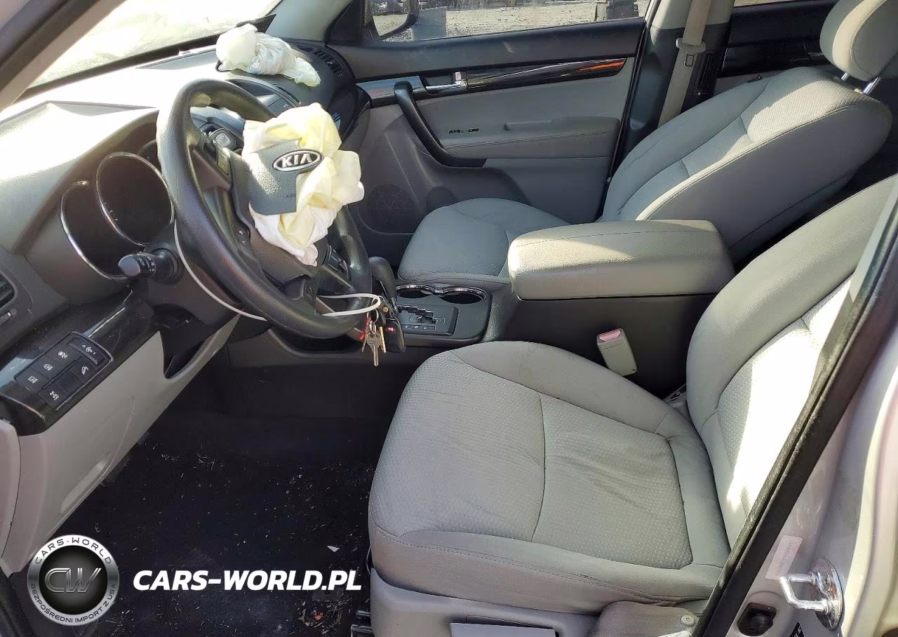 2012 Kia Sorento Lx VIN:5XYKTDA2XCG287613 - 7