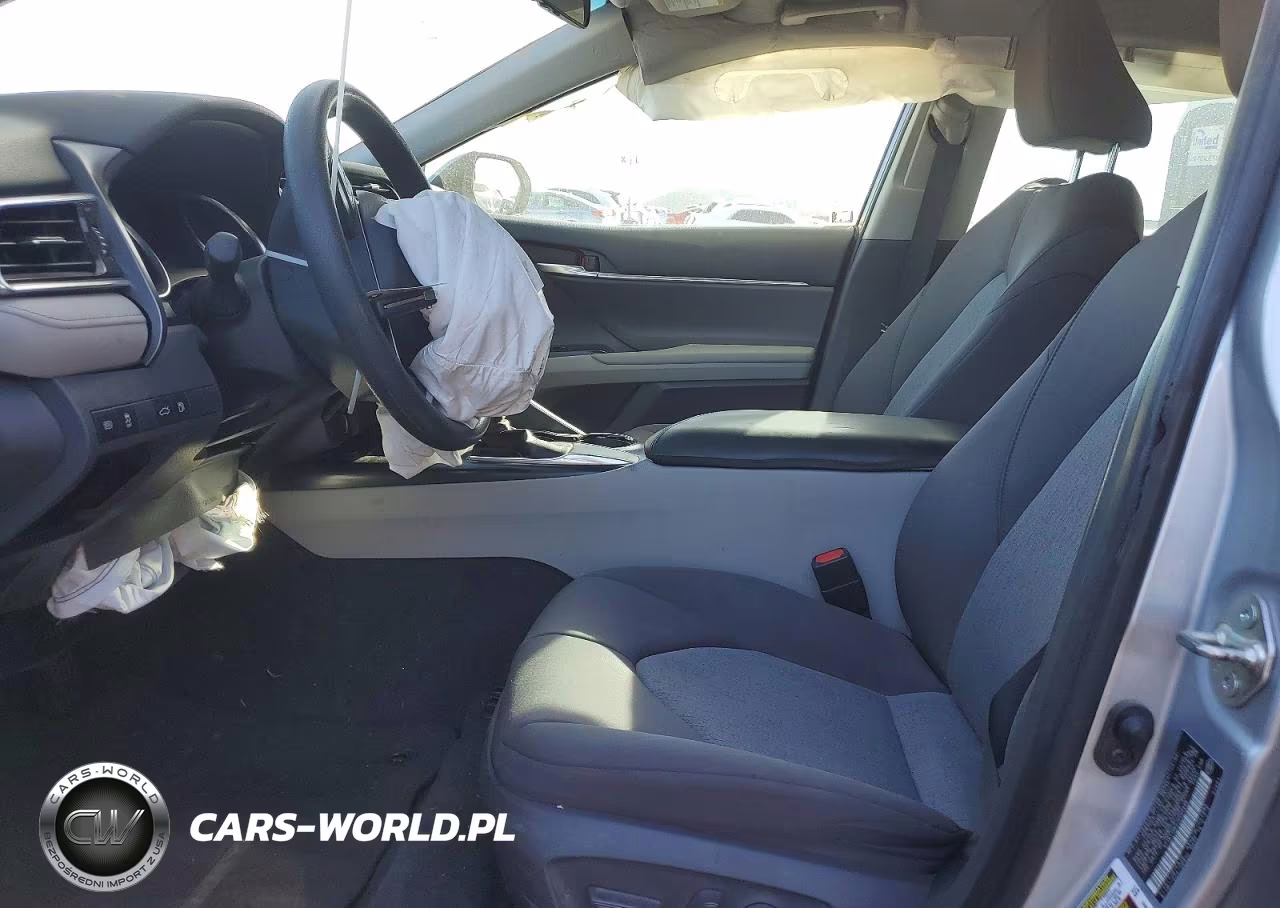 2018 Toyota Camry Le VIN:4T1B11HK5JU504499 - 7