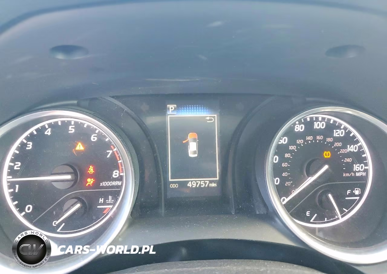 2018 Toyota Camry Le VIN:4T1B11HK5JU504499 - 9
