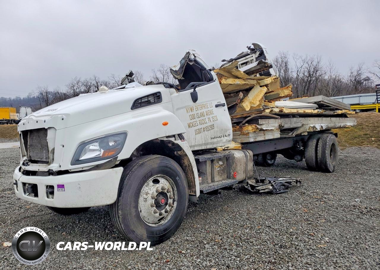 2026 Hino L7 Refrigerated Box Truck