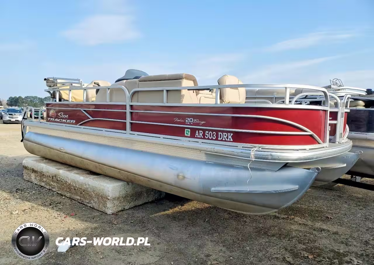 2018 Sun Tracker Boat - Pontoon Boat