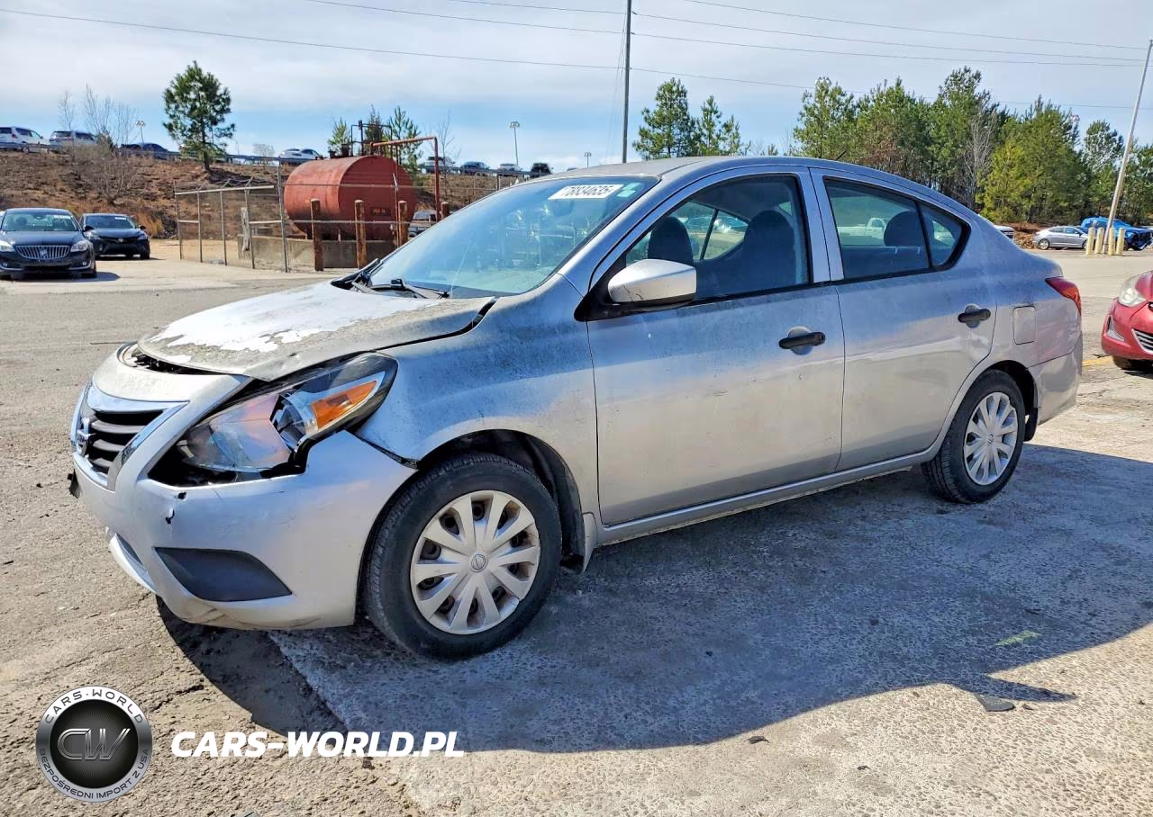 2016 Nissan Versa 1.6 S