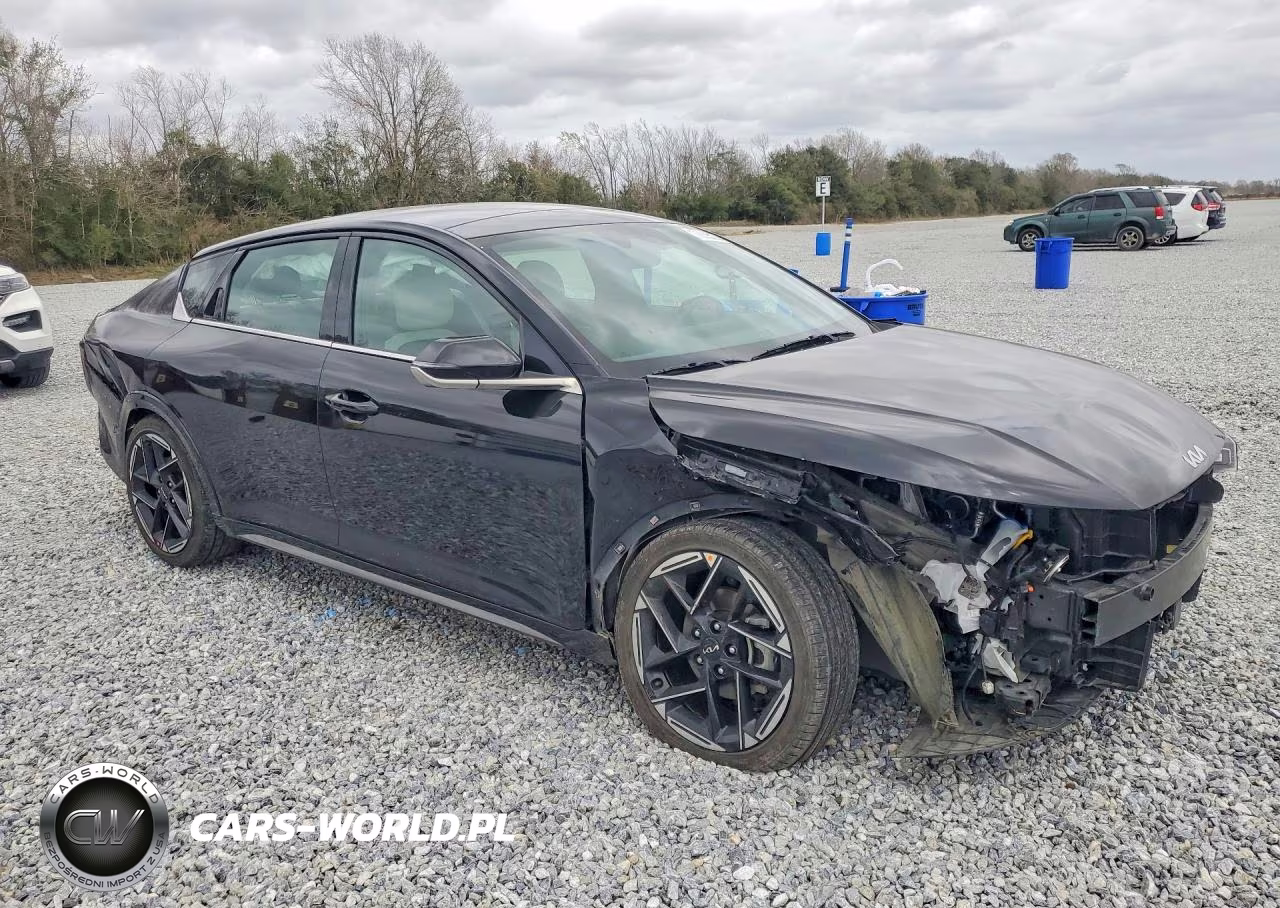 2025 Kia K4 Gt Line VIN:3KPFW4DE5SE100255 - 4