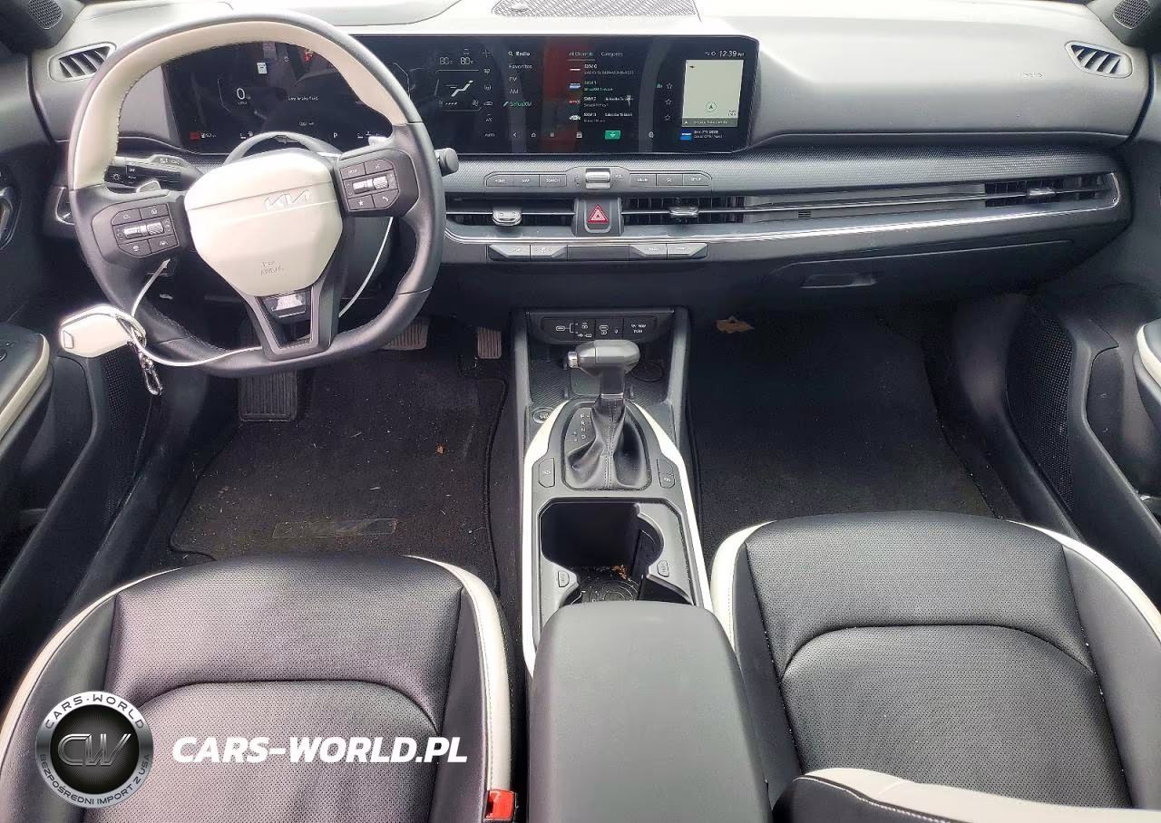 2025 Kia K4 Gt Line VIN:3KPFW4DE5SE100255 - 8