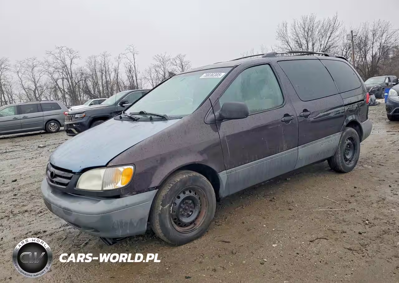 2001 Toyota Sienna Le