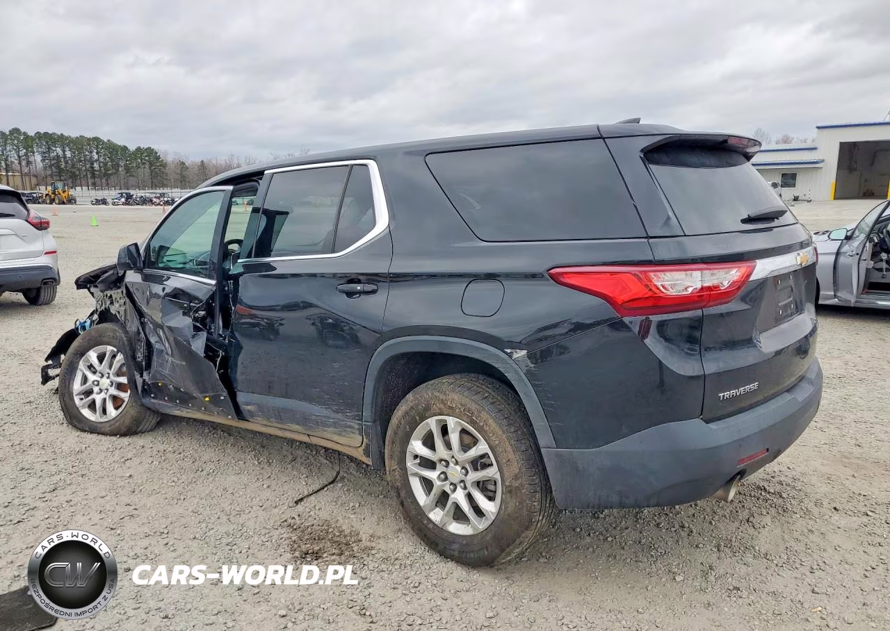 2019 Chevrolet Traverse Ls VIN:1GNERFKW8KJ135022 - 2