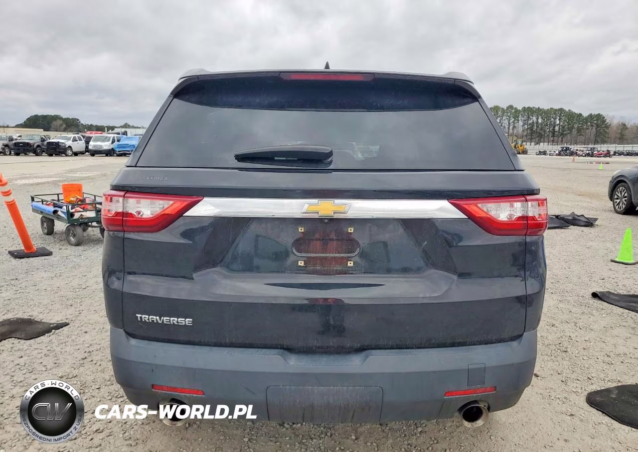 2019 Chevrolet Traverse Ls VIN:1GNERFKW8KJ135022 - 6