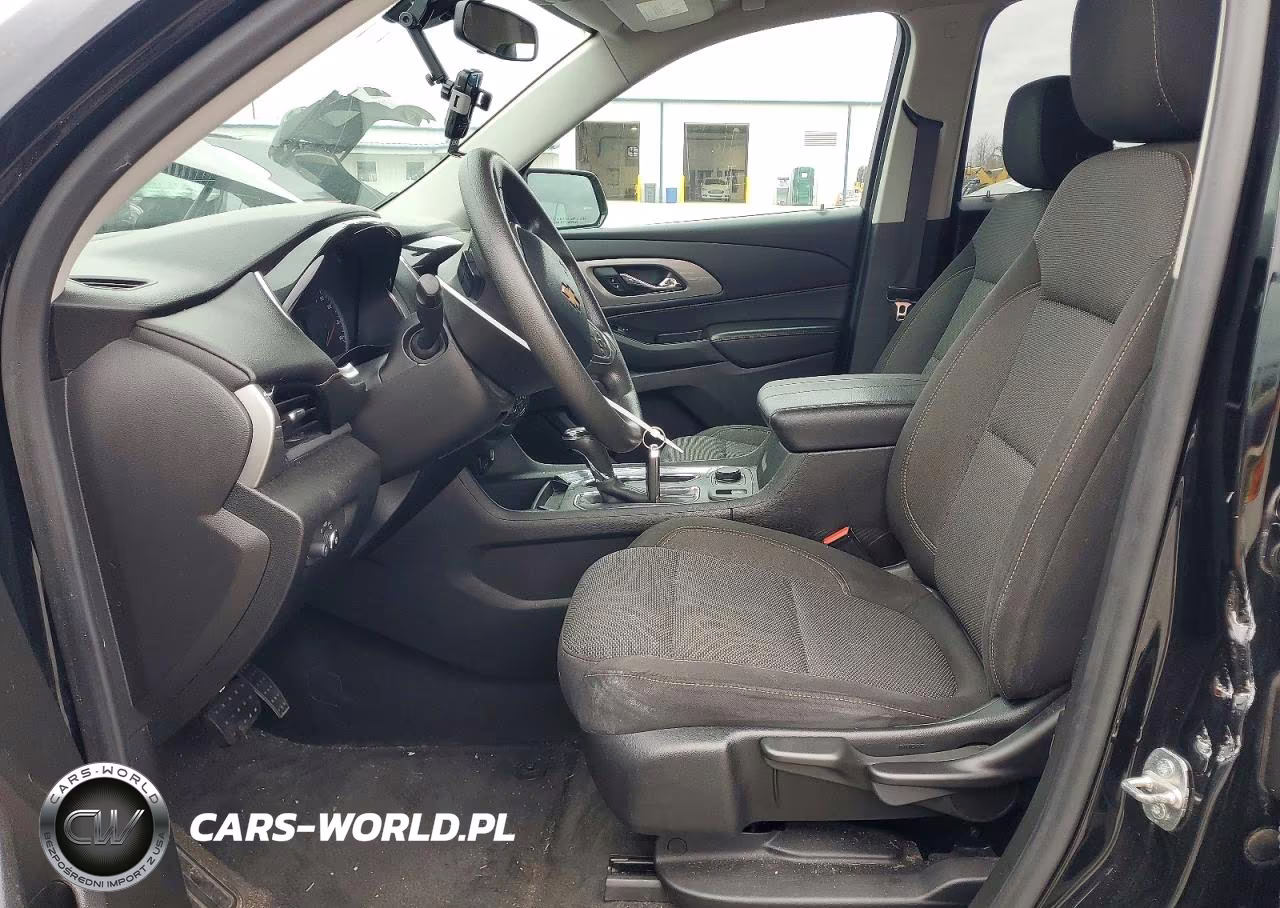 2019 Chevrolet Traverse Ls VIN:1GNERFKW8KJ135022 - 7