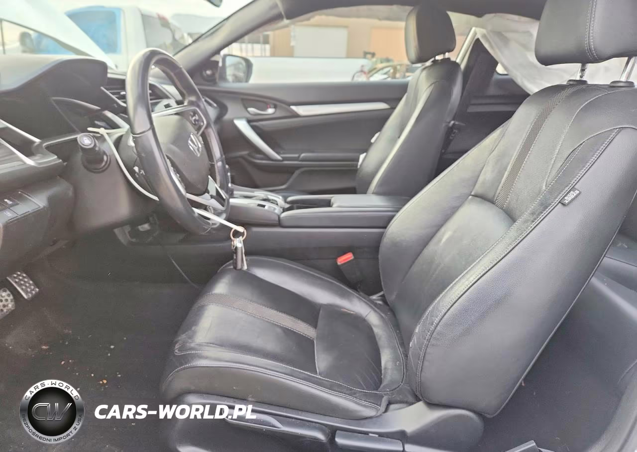 2019 Honda Civic Touring VIN:2HGFC3B95KH351565 - 7