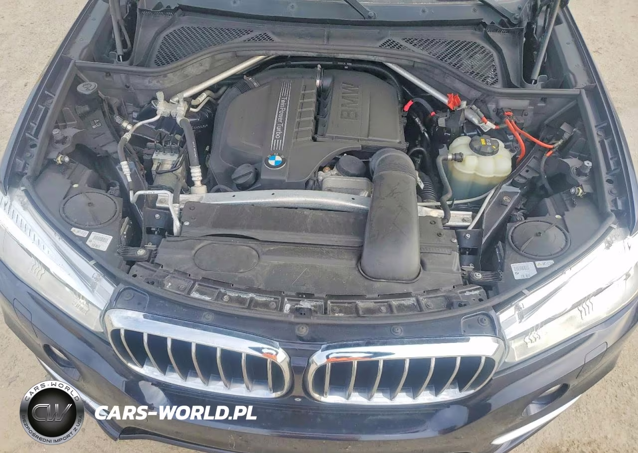 2017 BMW X5 xDrive35I VIN:5UXKR0C34H0V74762 - 12