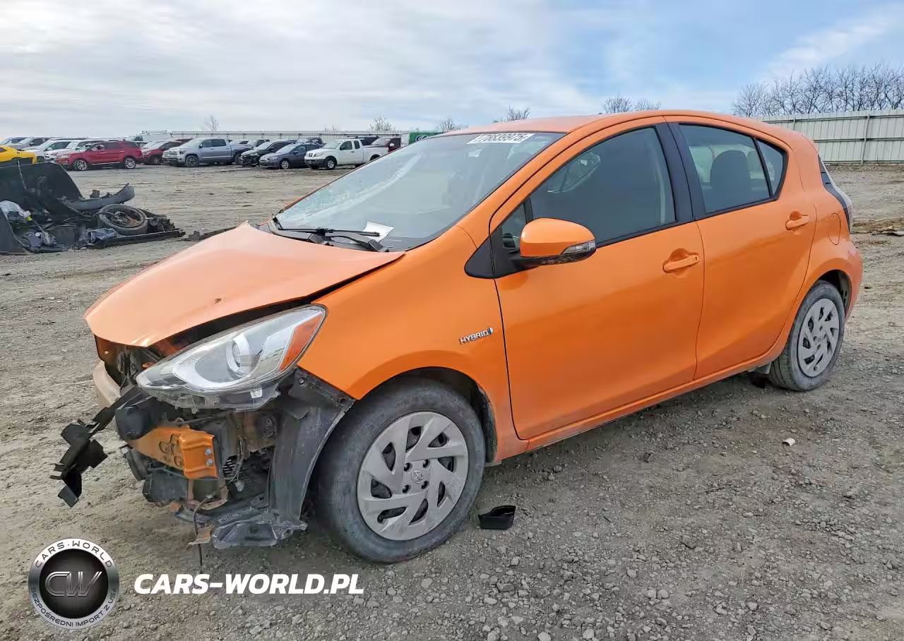 2016 Toyota Prius C Two