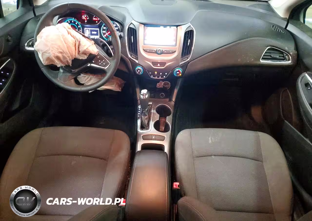 2018 Chevrolet Cruze Lt VIN:3G1BE6SM3JS654099 - 8