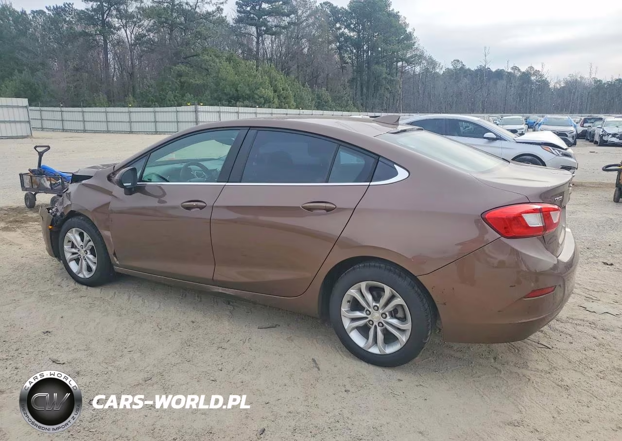2019 Chevrolet Cruze Lt VIN:1G1BE5SM6K7109458 - 2